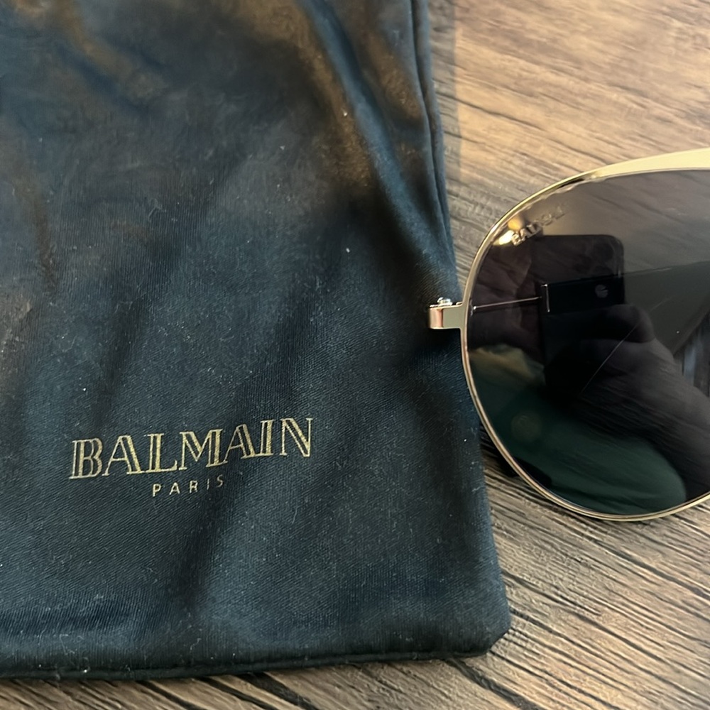 Balmain Aviator Sunglasses - Picture 4 of 5